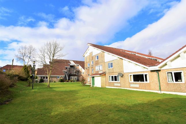 3 bed flat for sale in 121 Fairhaven, Kirn, Dunoon PA23