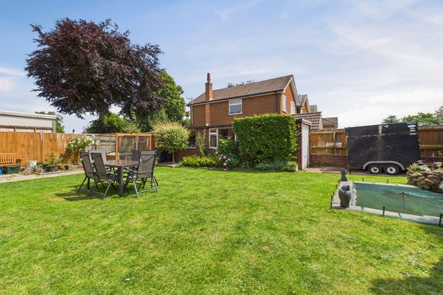 36 Flatts Lane, Calverton, Nottingham photo 4