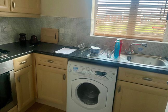 37 Lily Court,, Lily Drive, Staffordshire photo 3