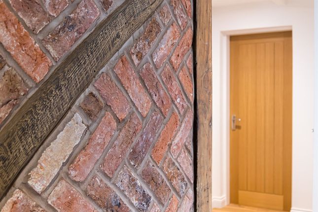 5 Westbrook Farm Hollow Lane, Frodsham photo 3