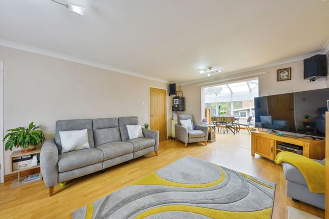 1, Cherry Croft, Welwyn Garden City photo 4