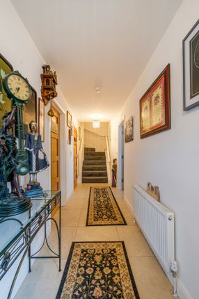 9 Gowland Grove, Newtownards photo 5