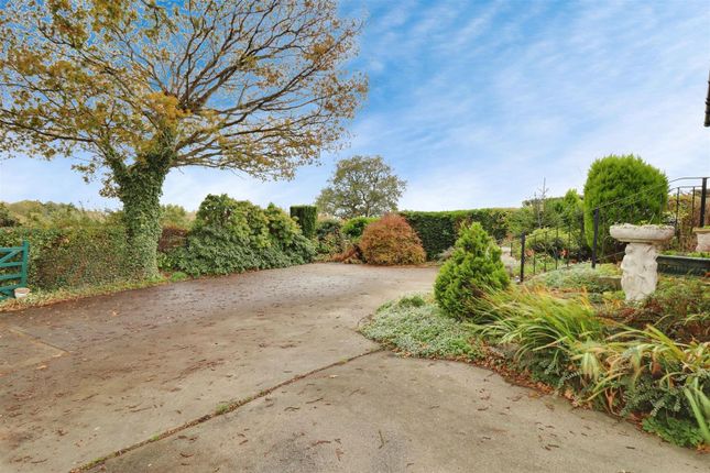 124, Hassall Road, Sandbach photo 2