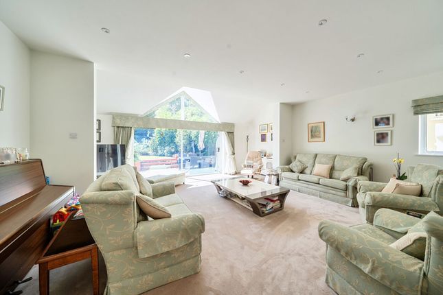 17 Manor Road, Barnet photo 3