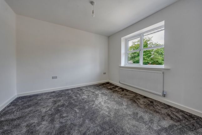 Town house for sale in Presbyterian Fold, Hindley