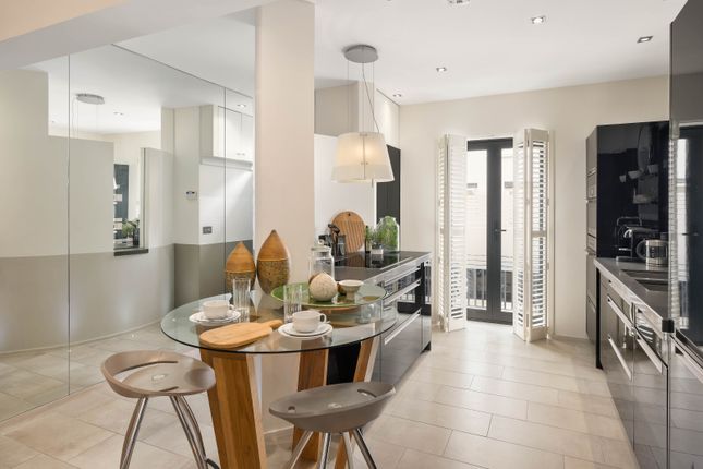 Terraced house for sale in Donne Place, London