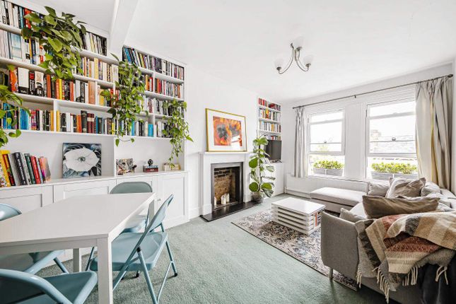 Thumbnail Flat for sale in Medley Road, London