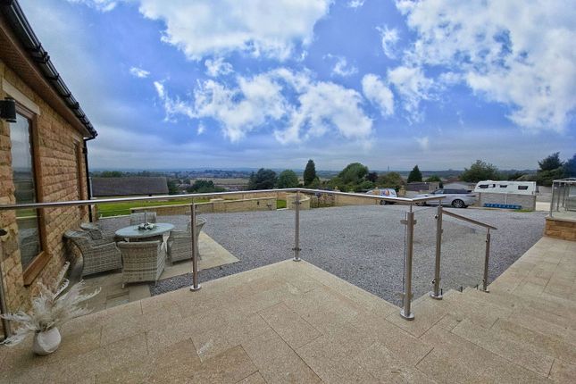 4D, Cliff Lane, Barnsley photo 2