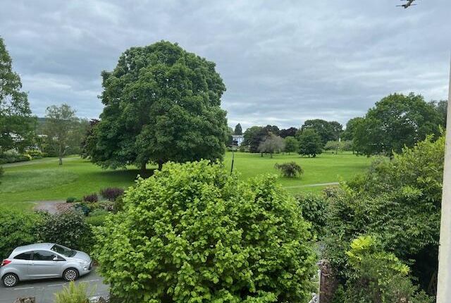 Room 2, 28, Courtenay Park, Newton Abbot photo 5