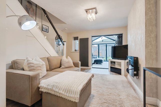 81, Ringley Meadows, Manchester photo 2