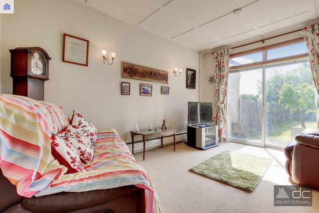 Image of 5 Dukes Avenue, Northolt, UB5 5DA
