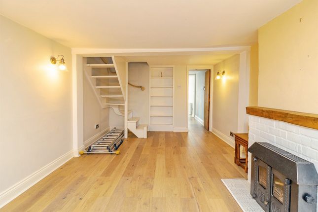 10, Chalkshire Cottages, Aylesbury photo 5