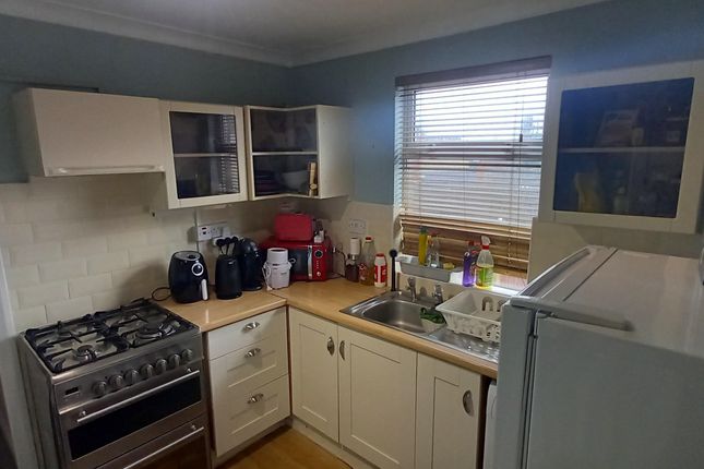 Flat to rent in Coombe Street, Coventry