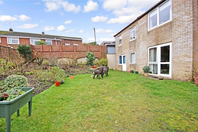 17, Hillyard Court, Wareham photo 2