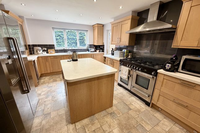 11, Borage Close, Thornton photo 3