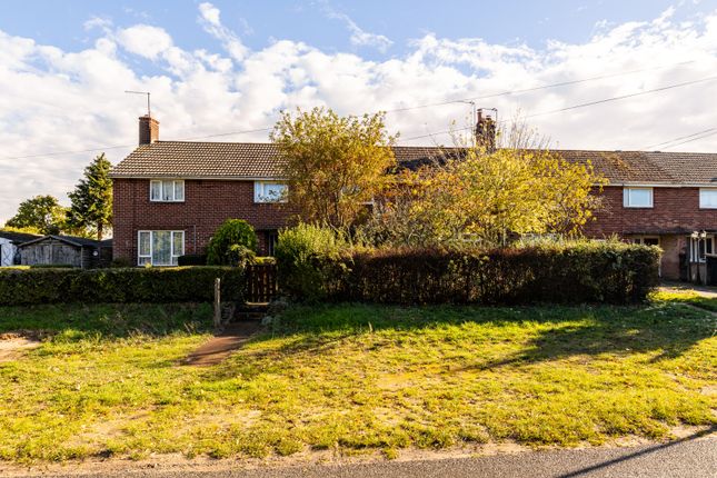 3-bed terraced on Church Terrace Main Road, Woodhall Spa, £135,000