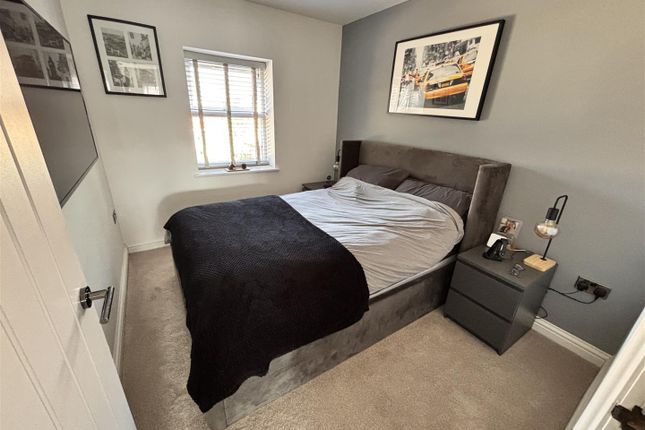 Flat 2, 2A, Westminster Avenue, Nottingham photo 2