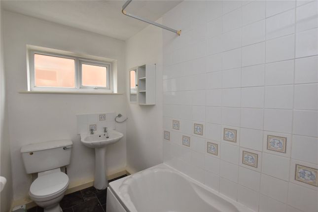 Terraced house for sale in Woodlea Road, Yeadon, Leeds, West Yorkshire