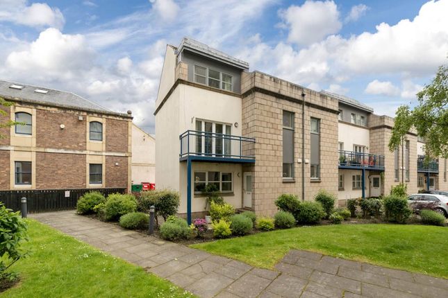 Thumbnail Town house for sale in Henderson Place, New Town, Edinburgh