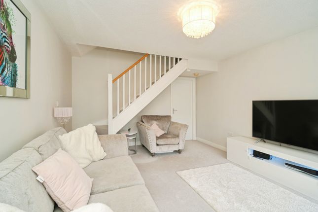 43, Lowerbrook Close, Horwich, Bolton photo 4