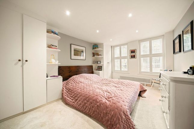 Flat 1, 1, Great Ormond Street, London photo 3