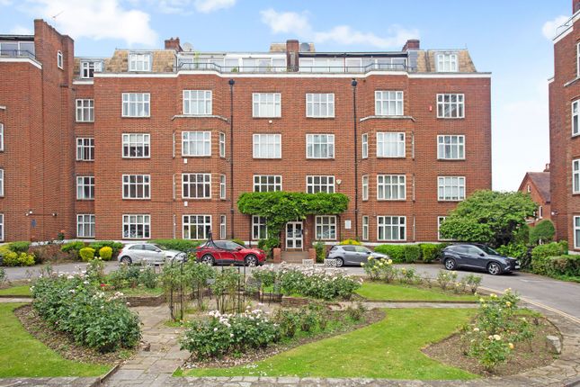 Thumbnail Flat for sale in Putney Hill, Putney, London