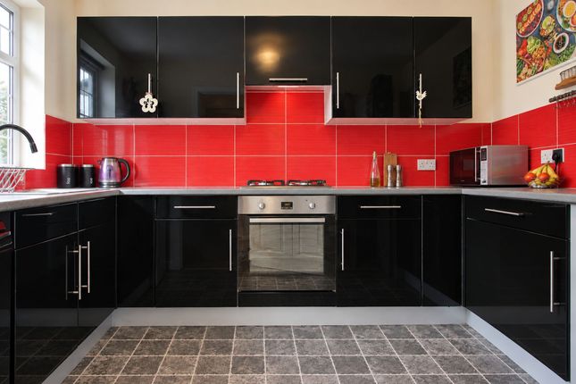 12 Proudman Drive, Prenton photo 3