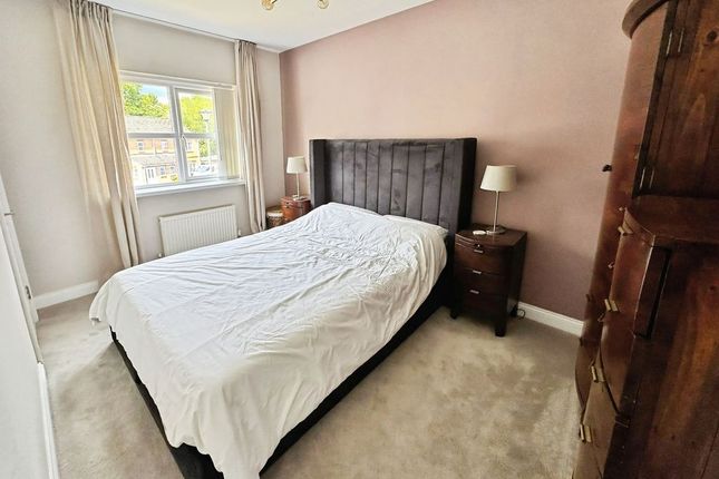 10, Primrose Gardens, Blaydon-On-Tyne photo 5
