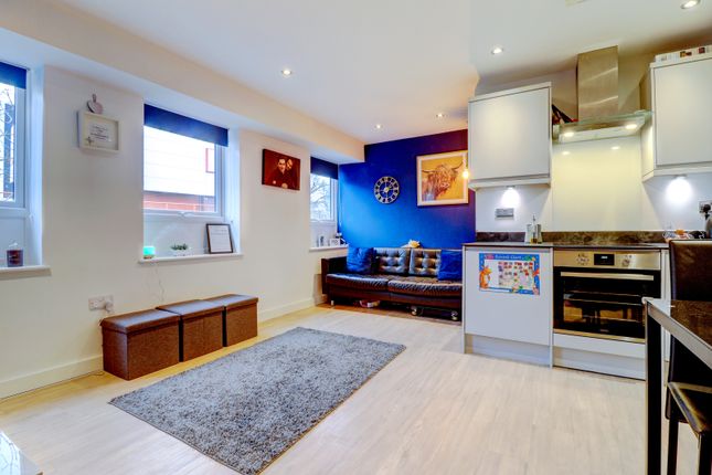 Flat for sale in Tempus Court, Bellfield Road, High Wycombe