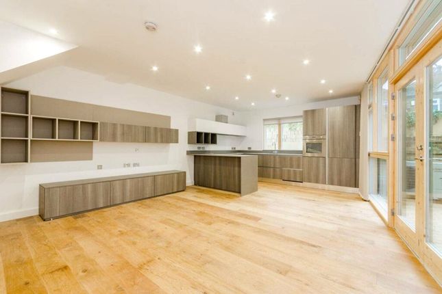 3, Moray Mews, London photo 3