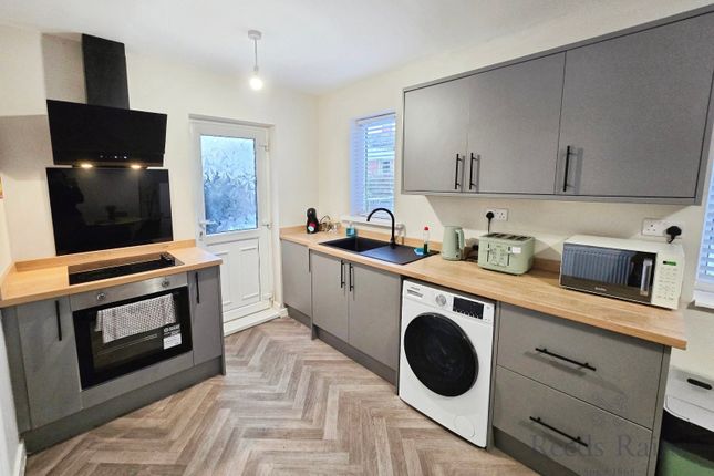 21, Metcalfe Road, Durham photo 2