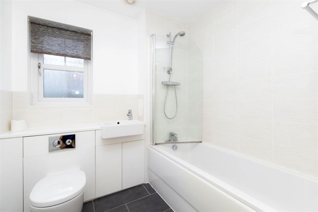 2-1 11, Bothlin Court, Glasgow photo 5