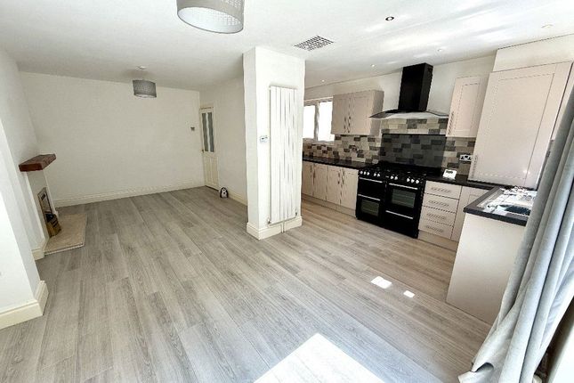 55, Malvern Ave, Liverpool photo 3