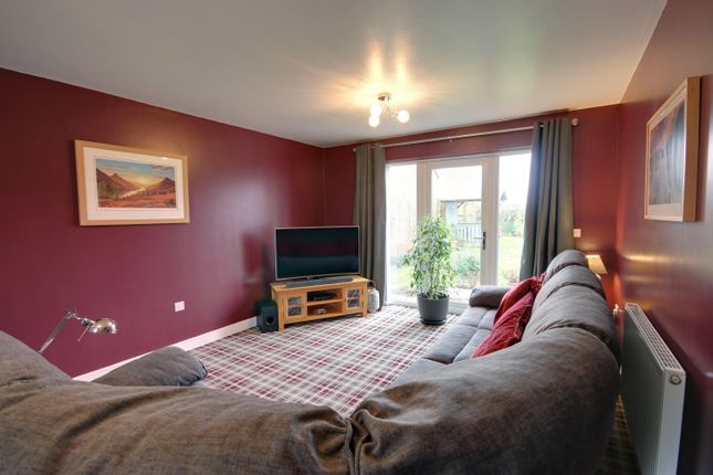 3, Goldy Wood Avenue, Hull photo 4