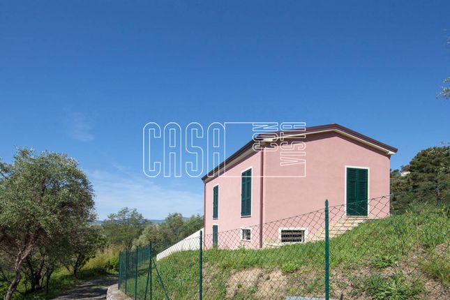 Detached house for sale in Via Prulla, Sarzana, La Spezia, Liguria, Italy