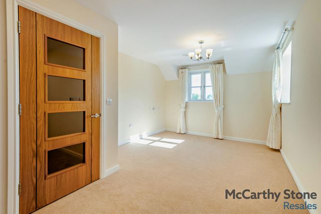 60 Barnhill Court, Barnhill Road, Chipping Sodbury, Bristol photo 3