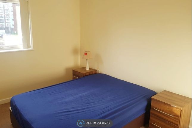 Apartment, Ladywell Point Pilgrims Way, Salford photo 5