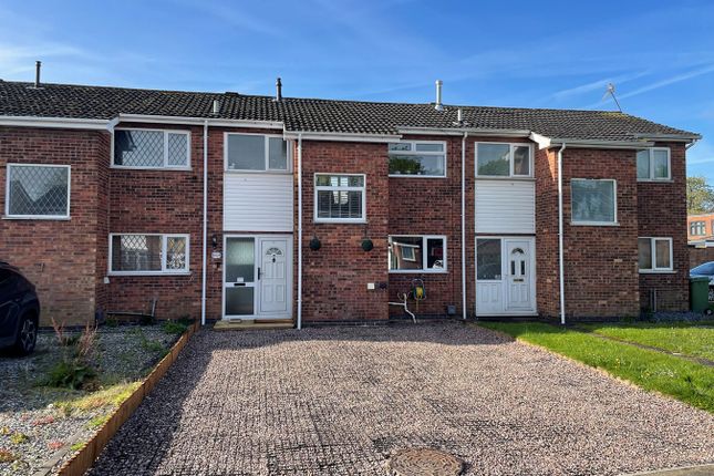 Thumbnail Town house for sale in Grantham Avenue, Broughton Astley, Leicester