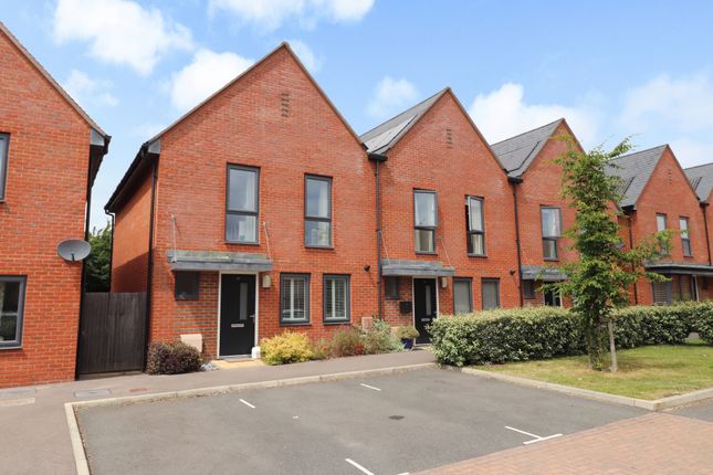 Thumbnail End terrace house for sale in Brook Close, Swanmore, Southampton