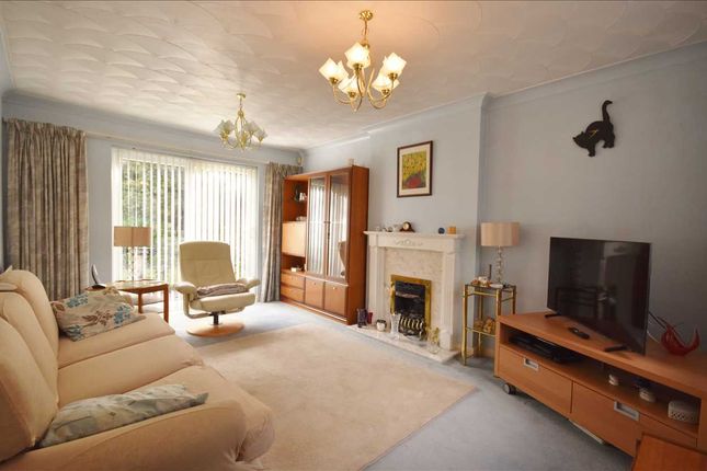 56, Woodlands Meadow, Chorley photo 3