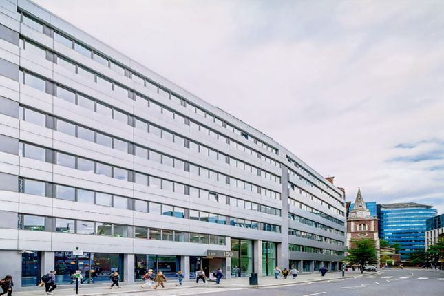 Office to let in Aldgate High Street, London