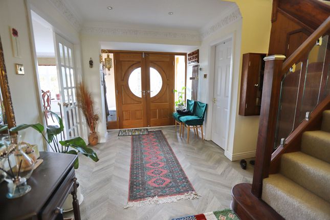 85 Sergeants Lane, Manchester photo 2