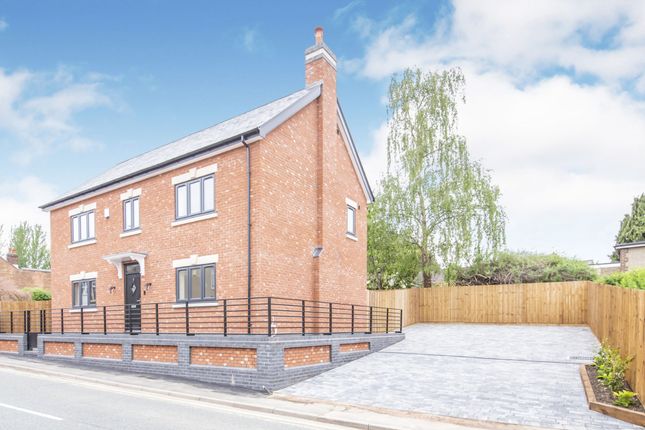 Homes for Sale in Woodpecker Way, Shepshed, Loughborough LE12 - Buy