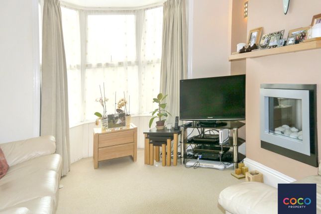47 Kings Road, Weymouth, Dorset photo 4