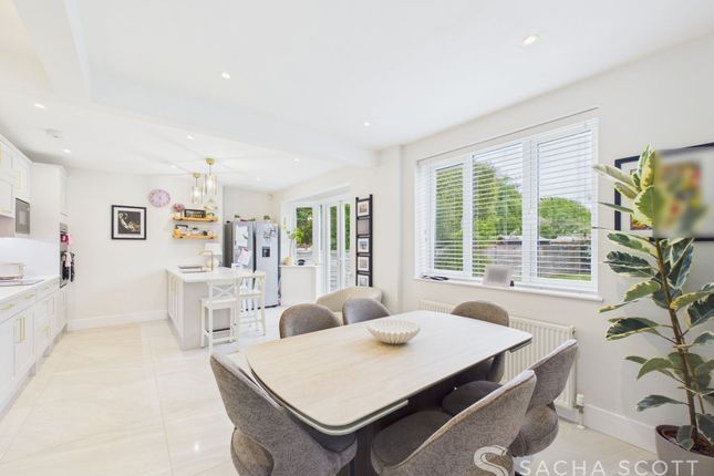 37 Tattenham Grove, Epsom photo 4