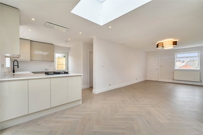 75, Chelsfield Lane, Orpington photo 3
