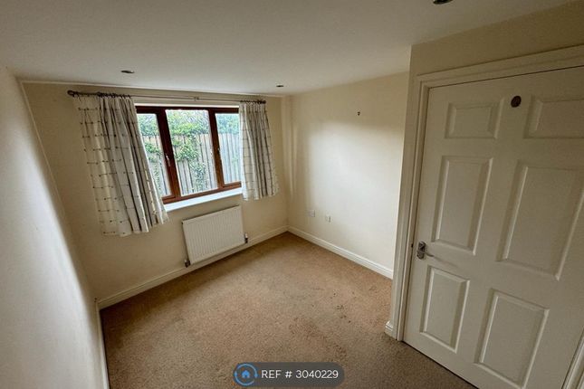 Lorne Street, Bradford photo 5