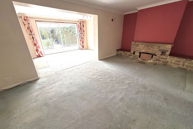 7, Cumberland Road, Angmering photo 2