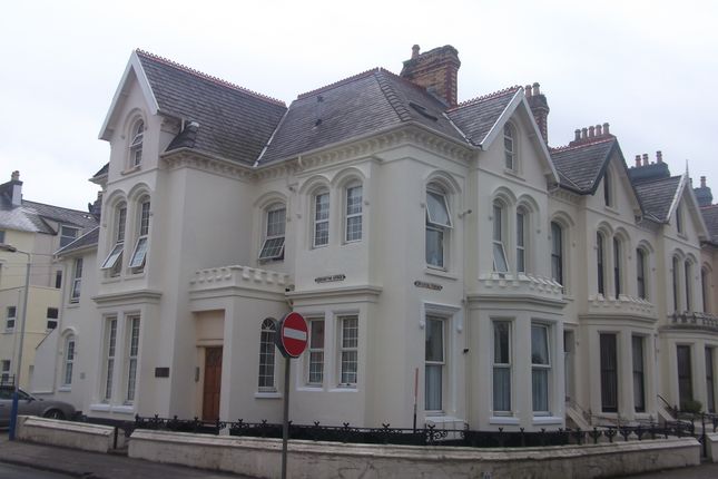 Kensington Avenue Douglas Im1 1 Bedroom Flat To Rent
