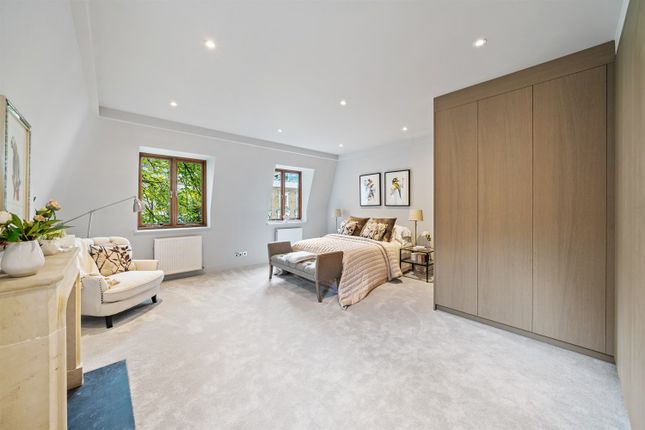 Detached house for sale in Warwick Gardens, London
